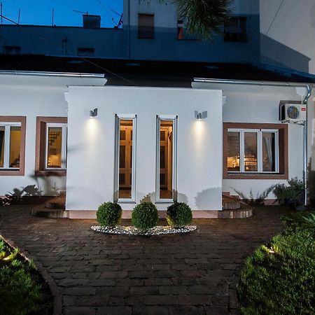 Green And Blue Garden Apartments Belgrado Exterior foto