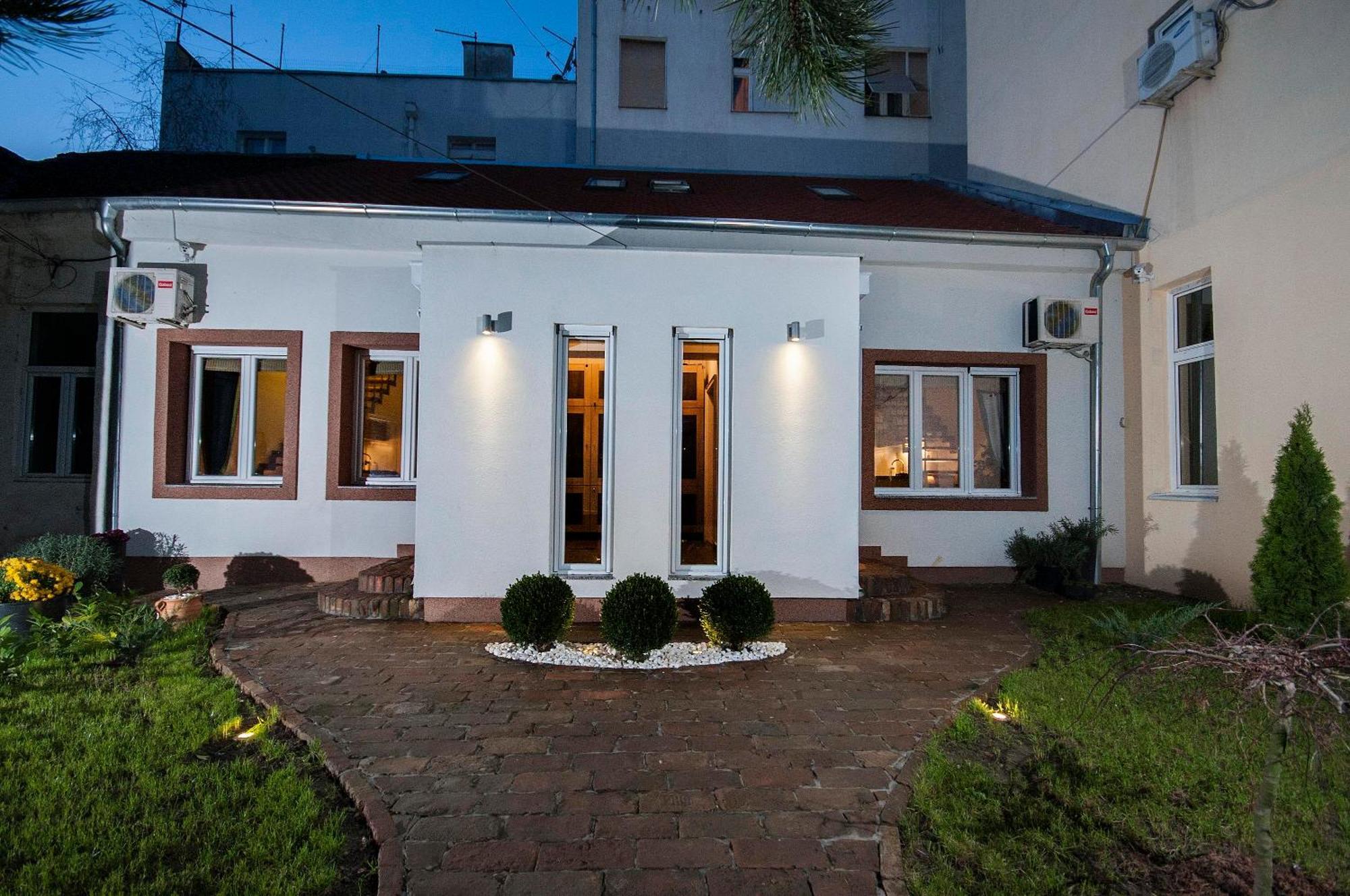 Green And Blue Garden Apartments Belgrado Exterior foto